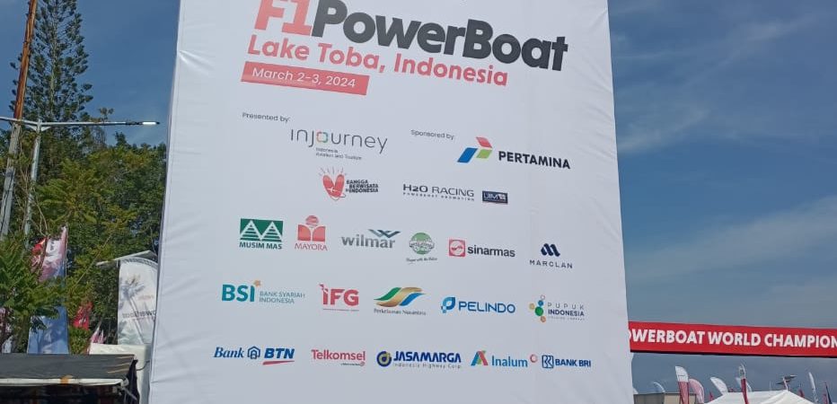 Event power boat F1H20 tahun 2024 Hari pertama di kabupaten Toba